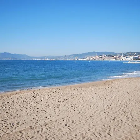 1 Petit Juas * Cannes
